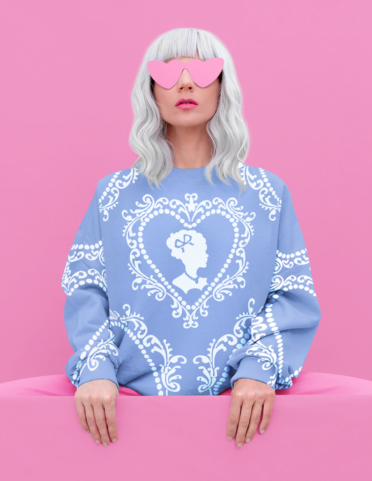 Cameo Sweatshirt in Porcelain Blue