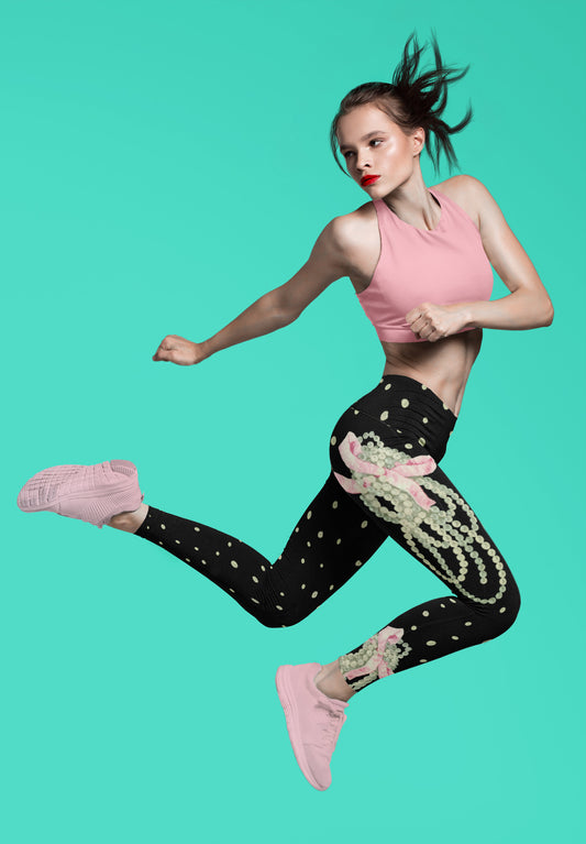 Vintage Pearl Statement Black High Waisted Yoga Leggings