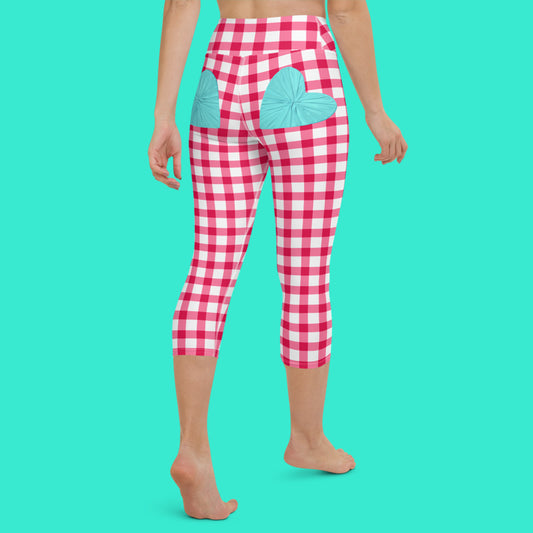 Gingham Pique-Nique High-Waisted Capri Leggings in Red with Aqua Hearts